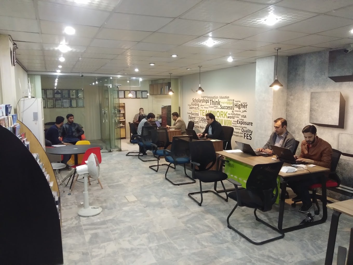 Peshawar Dean's Trade Center